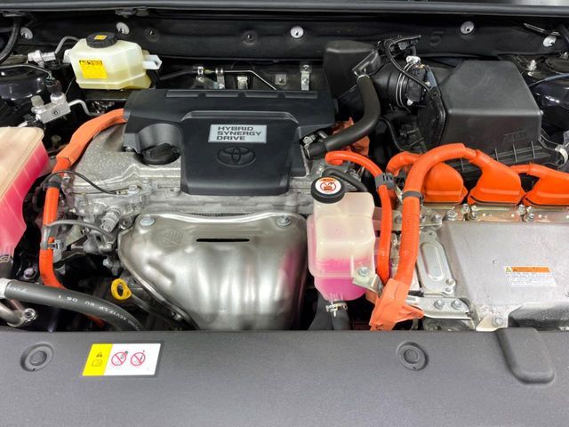 TOYOTA HARRIER HYBRID 2017