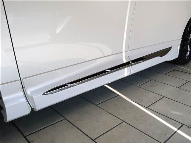 TOYOTA VELLFIRE  HYBRID 2024