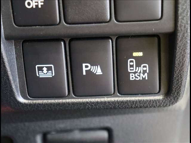 TOYOTA LEXUS IS300h 2013