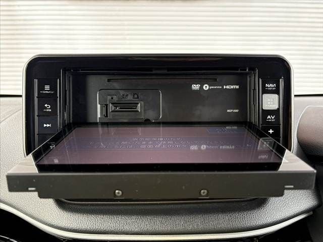 DAIHATSU MOVE CUSTOM 2017