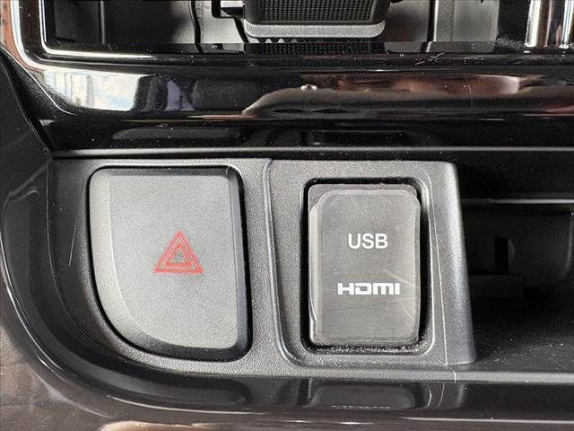 DAIHATSU MOVE CUSTOM 2017