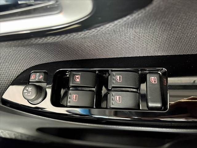 DAIHATSU MOVE CUSTOM 2017