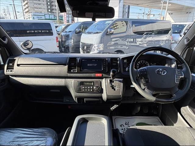 TOYOTA HIACE van 2WD 2023
