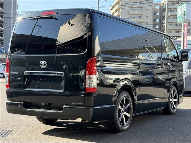 TOYOTA HIACE van 2WD 2023