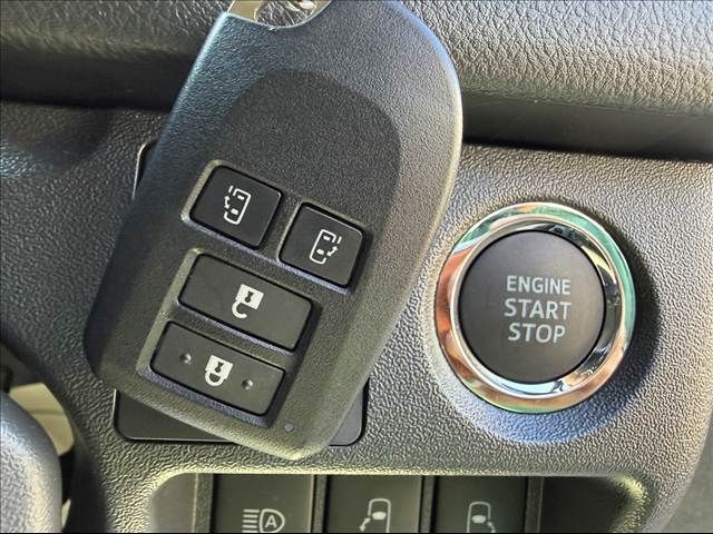 TOYOTA HIACE van 2WD 2023