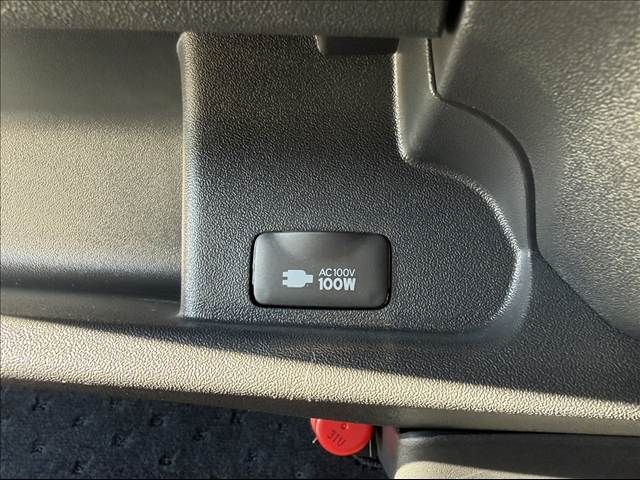 TOYOTA HIACE van 2WD 2023