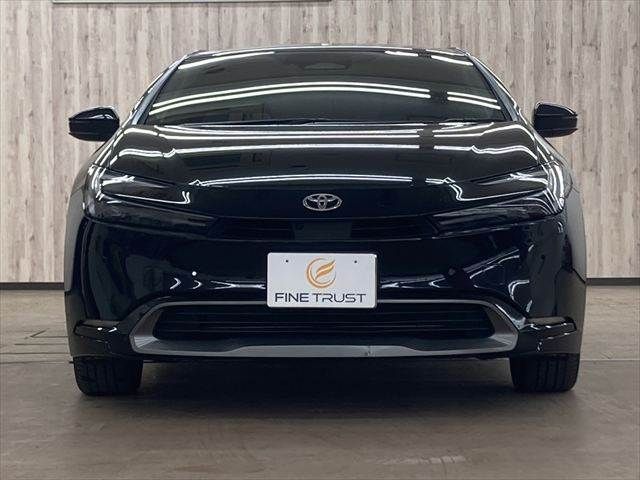 TOYOTA PRIUS 4WD 2023