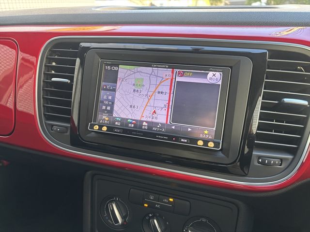 VOLKSWAGEN VOLKSWAGEN The BEETLE 2013