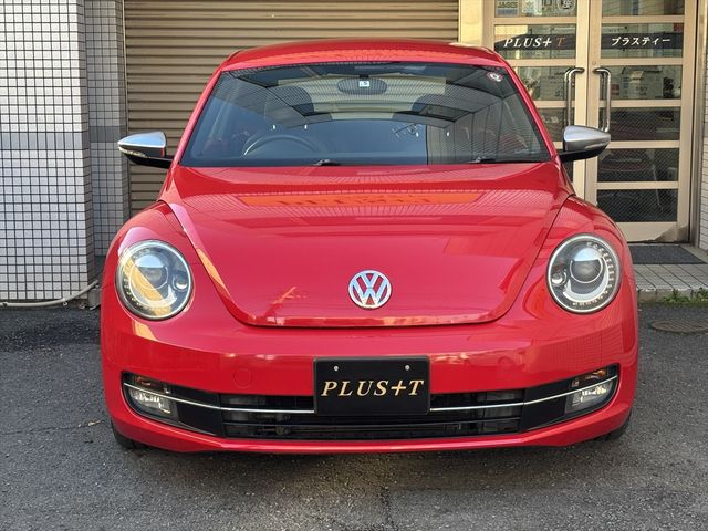 VOLKSWAGEN VOLKSWAGEN The BEETLE 2013