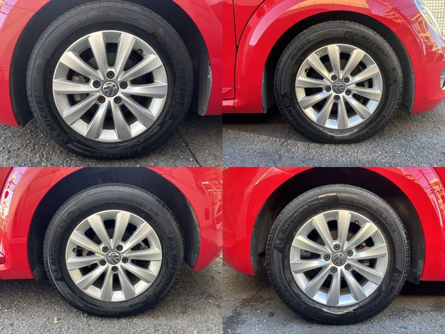 VOLKSWAGEN VOLKSWAGEN The BEETLE 2013