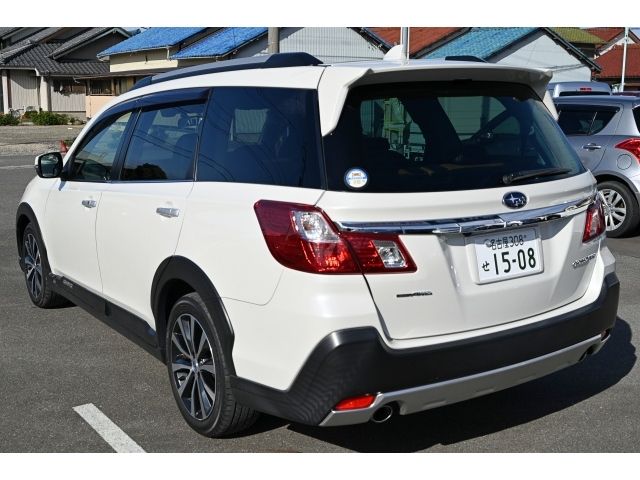 SUBARU EXIGA CROSSOVER 7 2017