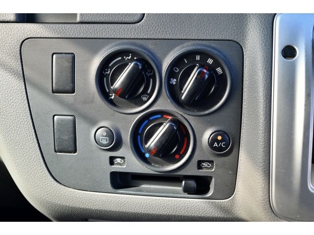 NISSAN NV350 CARAVAN 1.2t 2020