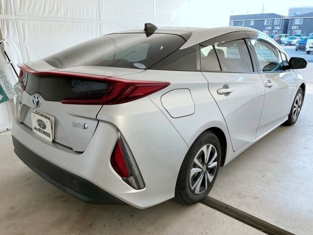TOYOTA PRIUS PHV 2017