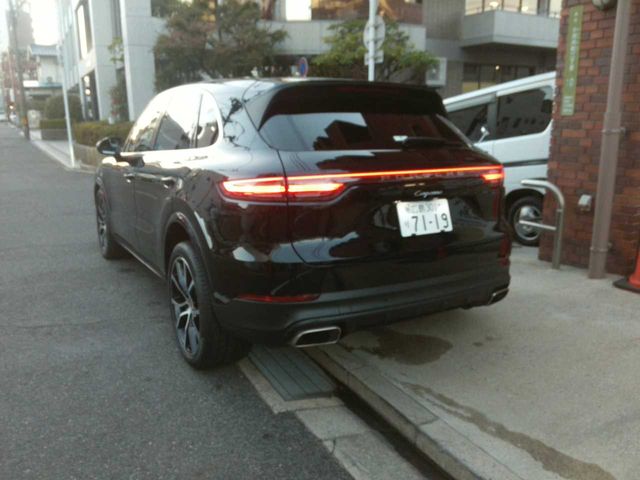 PORSCHE PORSCHE Cayenne 2018