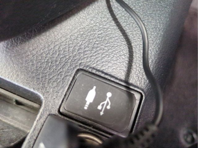 TOYOTA LEXUS HS250h 2013