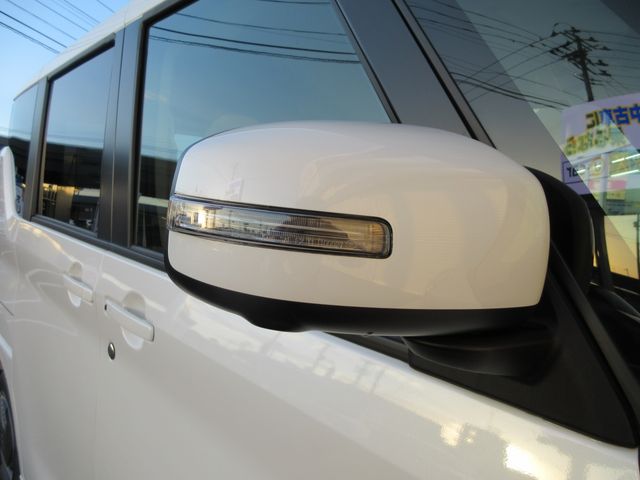 NISSAN ROOX 4WD 2024