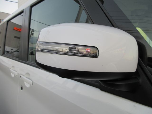 NISSAN ROOX 4WD 2024