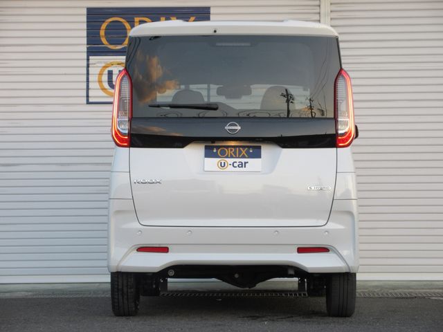 NISSAN ROOX 4WD 2024