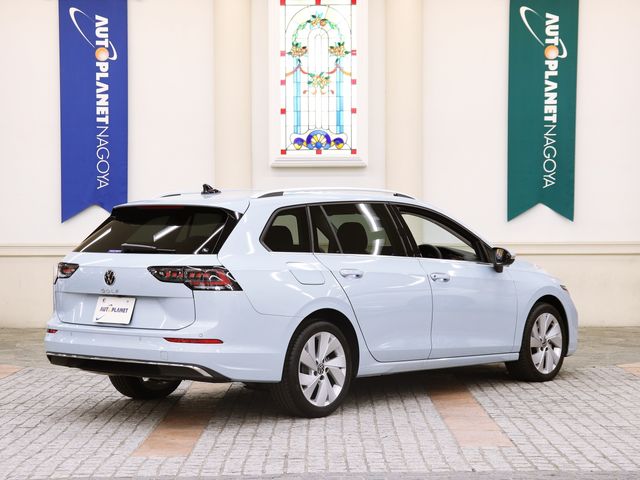 VOLKSWAGEN VOLKSWAGEN GOLF VARIANT 2025