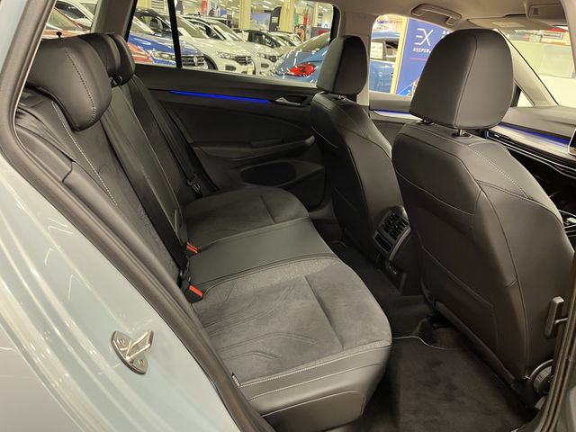 VOLKSWAGEN VOLKSWAGEN GOLF VARIANT 2025