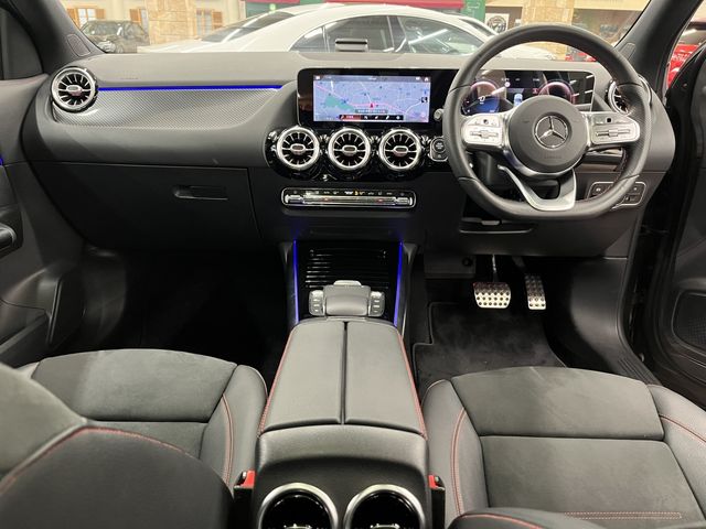 MERCEDES BENZ MERCEDES BENZ GLA class 2020