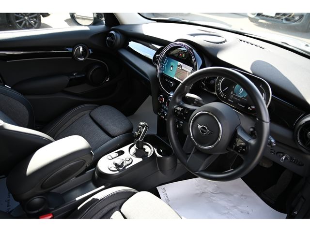 BMW MINI COOPER 5DOOR 2023