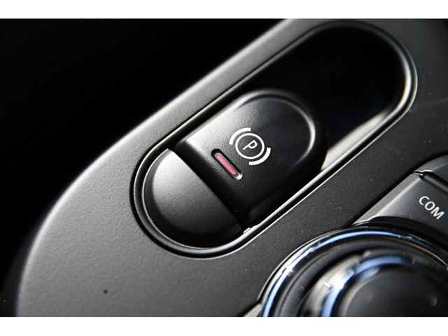 BMW MINI COOPER 5DOOR 2023