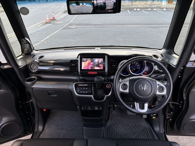 HONDA N BOX CUSTOM 4WD 2016