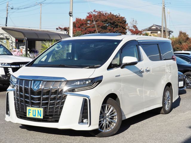 TOYOTA ALPHARD hybrid 4WD 2020