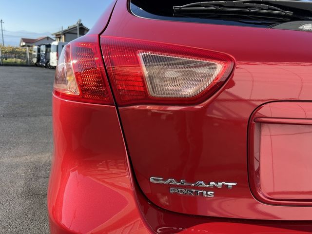 MITSUBISHI GALANT FORTIS SPORTBACK 4WD 2014