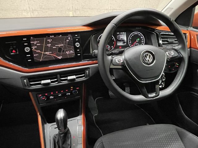 VOLKSWAGEN VOLKSWAGEN POLO 2019