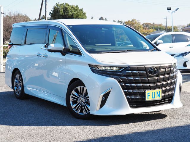 TOYOTA ALPHARD hybrid 4WD 2023