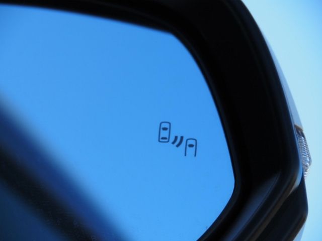 TOYOTA ALPHARD hybrid 4WD 2023