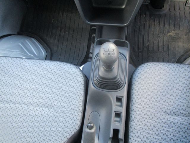 SUZUKI CARRY truck 2024