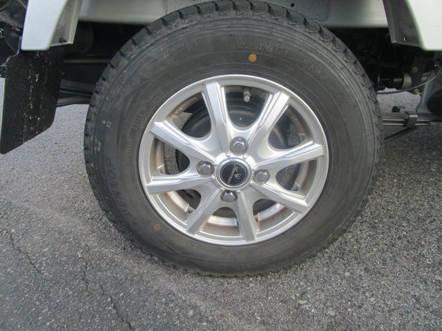 SUZUKI CARRY truck 2024