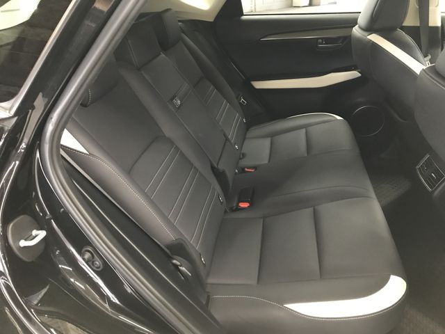 TOYOTA LEXUS NX300 2019