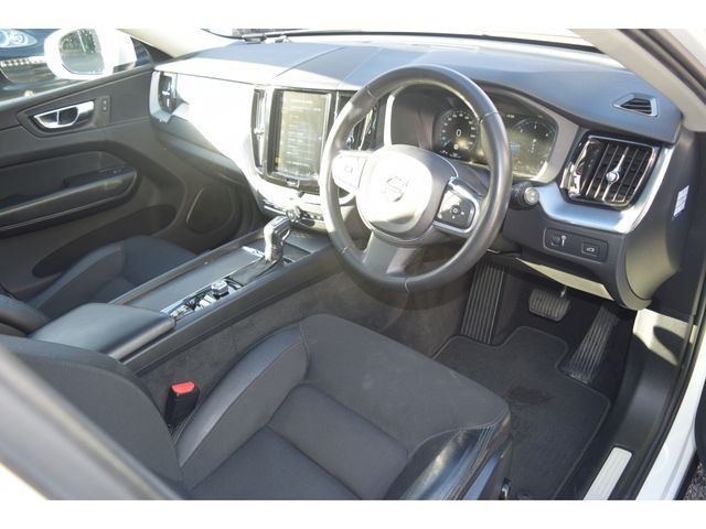 VOLVO VOLVO XC60 2018