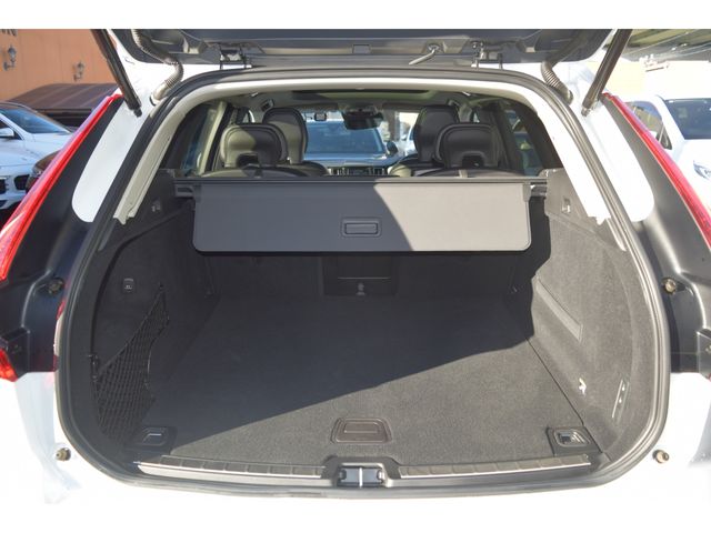 VOLVO VOLVO XC60 2018