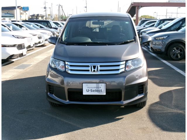 HONDA FREED Spike 4WD 2013