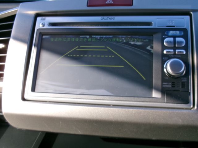 HONDA FREED Spike 4WD 2013