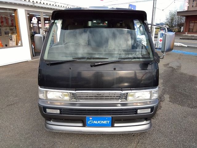 NISSAN CARAVAN coach 1995