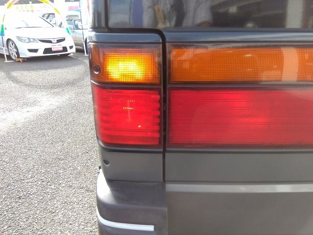 NISSAN CARAVAN coach 1995