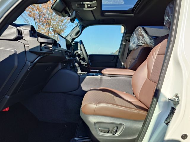 TOYOTA LANDCRUISER 250 2025