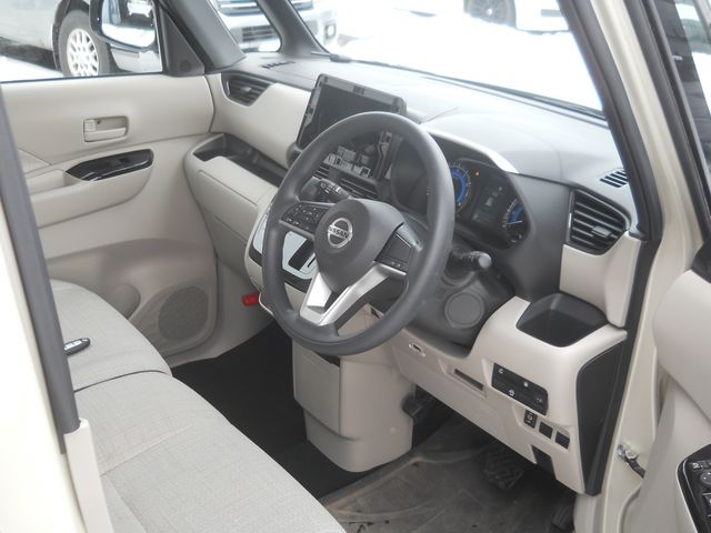 NISSAN ROOX 4WD 2022