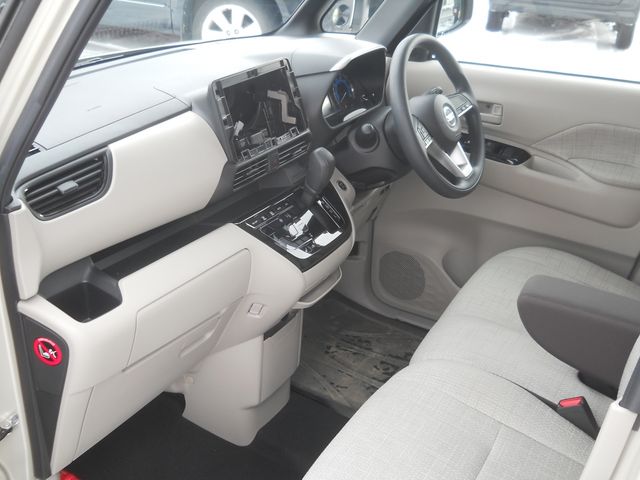 NISSAN ROOX 4WD 2022