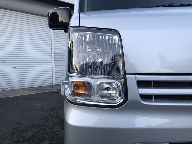 NISSAN NV100 CLIPPER 2023