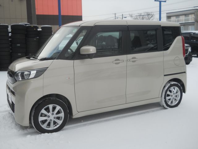 MITSUBISHI eK SPACE 4WD 2020