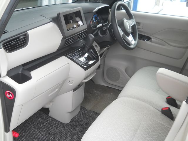 MITSUBISHI eK SPACE 4WD 2020