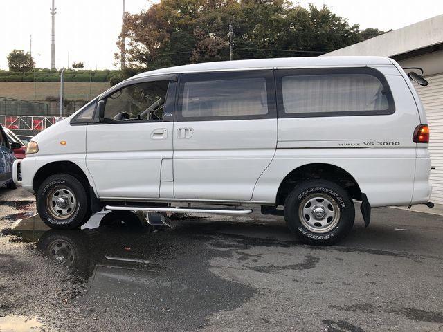 MITSUBISHI DELICA SPACE GEAR  4WD 1996
