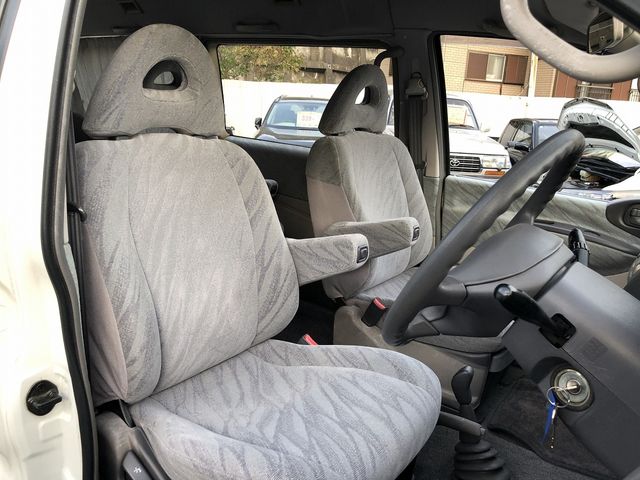 MITSUBISHI DELICA SPACE GEAR  4WD 1996